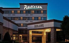 Radisson Hotel Freehold Exterior photo