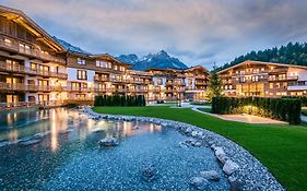 Hotel Kaiser In Tirol Scheffau am Wilden Kaiser Exterior photo