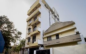 Hotel Collection O Park Heights Banjara Hills Near Gvk One Mall Hyderabad Exterior photo