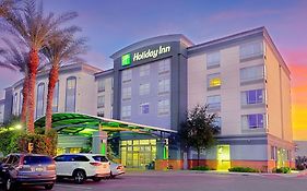 Holiday Inn & Suites Phoenix Airport, An Ihg Hotel Exterior photo