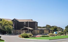 Holiday Inn Express Fort Bragg, An Ihg Hotel Exterior photo