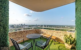 Gorgeous Apartment In Asunción Exterior photo