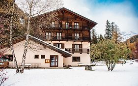 Hotel Stella Alpina Champoluc Exterior photo