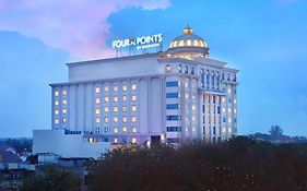 Hotel Four Points By Sheraton Medan Exterior photo