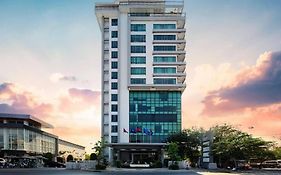 Anina Office & Serviced Apartments Phnom Penh Exterior photo