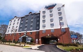 Fairfield Inn & Suites Atlanta Airport North Exterior photo