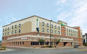 Holiday Inn Omaha Downtown - Waterpark, An Ihg Hotel Exterior photo