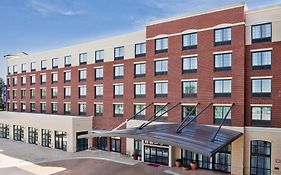 Hampton Inn & Suites Chapel Hill/Carrboro Exterior photo