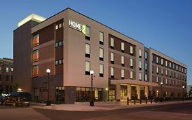 Home2 Suites By Hilton La Crosse Exterior photo