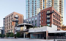 Hotel Canopy By Hilton Austin Downtown Exterior photo