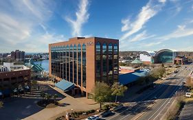 Hotel The Landing At Hampton Marina, Tapestry Collection By Hilton Exterior photo