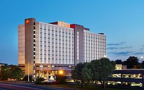 Hotel Hilton Newark Airport Elizabeth Exterior photo