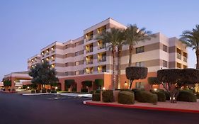 Hotel Courtyard By Marriott Scottsdale Old Town Exterior photo