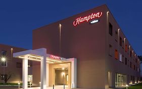 Hotel Hampton By Hilton Rome East Exterior photo