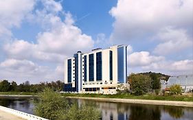 Hotel Doubletree By Hilton Gran Varadino Exterior photo