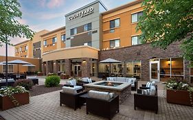 Courtyard Mankato Hotel&Event Center Exterior photo