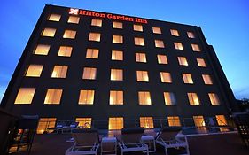 Hilton Garden Inn Kampala Exterior photo