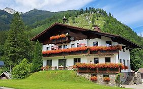 Hotel Garni Landhaus Buertlmair Hinterstoder Exterior photo