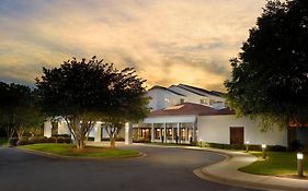 Hotel Courtyard By Marriott Atlanta Executive Park/Emory Exterior photo