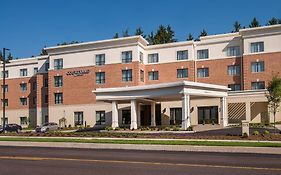 Hotel Courtyard By Marriott Hershey Chocolate Avenue Exterior photo