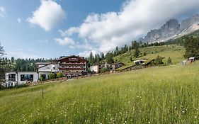 Moseralm Dolomiti Spa Resort Nova Levante Exterior photo