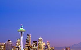 Astra Hotel, Seattle, A Tribute Portfolio Hotel by Marriott Exterior photo