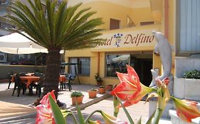 Hotel Delfino Laigueglia Exterior photo