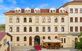 Hotel Bayerischer Hof Dresda Exterior photo