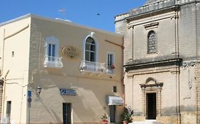 Hotel Castello Mesagne Exterior photo