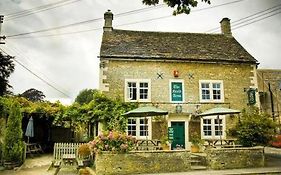 Hotel Neeld Arms Grittleton Exterior photo