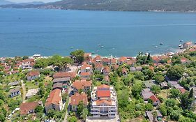 Garni Hotel Milica Herceg Novi Exterior photo