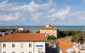 Hotel Nina Marina Di Bibbona Exterior photo