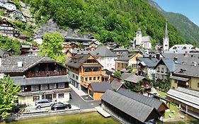 Hotel Weisses Lamm Hallstatt Room photo