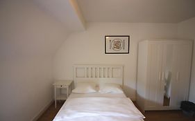 Rent A Home Eptingerstrasse - Self Check-In Basilea Room photo