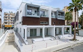 Georgiana Suites Larnaca Exterior photo