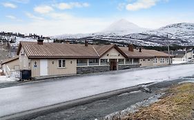 Hotel Lyngseidet Gjestegard As Exterior photo