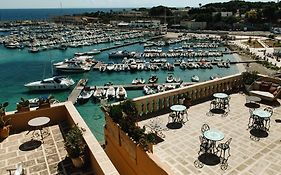 Palazzo De Mori Bed and Breakfast Otranto Exterior photo