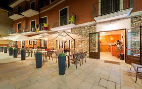 Hotel La Rampa Agnone Cilento Exterior photo