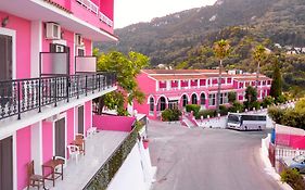 The Pink Palace Hostel Agios Gordios  Exterior photo