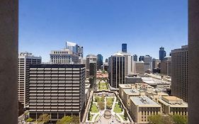 Hotel Sofitel Brisbane Central Exterior photo