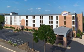 Hotel Spark By Hilton San Antonio Northwest Near Six Flags Exterior photo