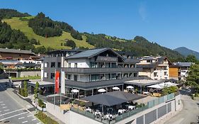 Aktiv Hotel Schweizerhof Kitzbuehel Exterior photo