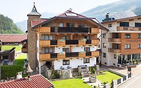 Hotel Garni Landhaus Platzer Zell am Ziller Exterior photo