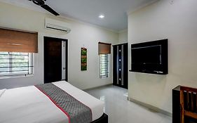 Super Townhouse Majestic Inn Chennai Exterior photo