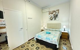 Apartamiento Diputacion Bed and Breakfast Barcellona Exterior photo