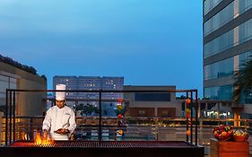 Hotel The Westin Chennai Velachery Exterior photo