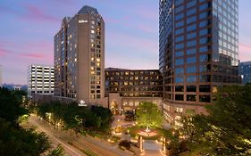 Hotel Hilton Charlotte Uptown Exterior photo