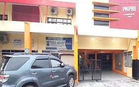 Reddoorz Syariah At Hotel Pandan Wangi Near Alun Alun Sidoarjo Exterior photo