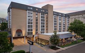 Hotel Courtyard By Marriott Pittsburgh University Center Exterior photo