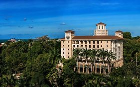 Hotel Southern Sun Dar Es Salaam Exterior photo